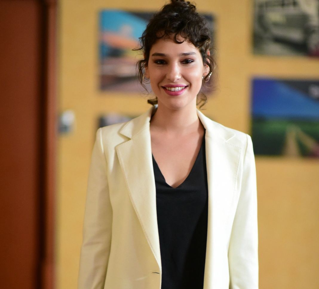 Eylül Su Sapan Kimdir Sevgilisi Kim (İstanbullu Gelin Özgür) Eylül Su Sapan Kimdir Sevgilisi Kim (İstanbullu Gelin Özgür)